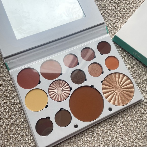 NEW - OFRA Cosmetics Eyeshadow, Bronzer & Highlighter Palette (Boho) - Picture 4 of 5
